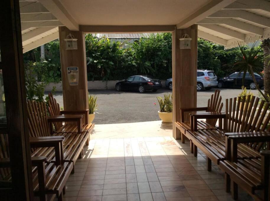Lush Tropical Apartment Located In A 4-Star Resort Runaway Bay Buitenkant foto